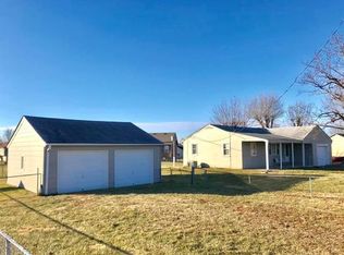 10509 State Route Yy, Peculiar, MO 64078