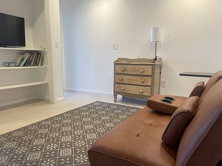 88 Beatrice Rd #2 — Photo 7