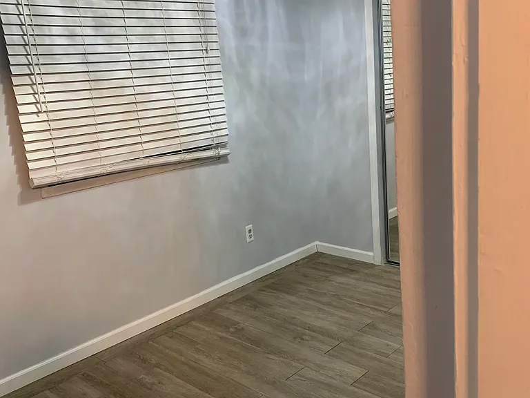 4921 Eichelberger St #4921 — Photo 33