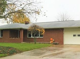 240 Cedarwood Dr, Lexington, OH 44904