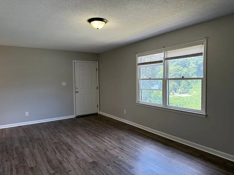 525 12th St SW #25 — Photo 19