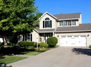 1207 Barber Ln, Joliet, IL 60435
