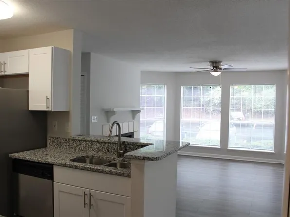 106 Hawkstone Way, Johns Creek, GA 30022
