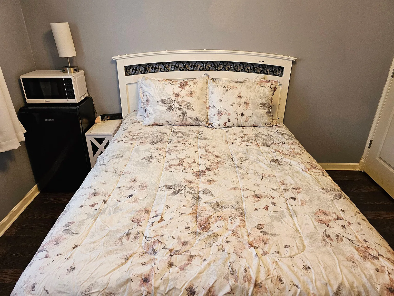 2 bed, 1.0 bath, 1000 sqft, $1,001 — Photo 4