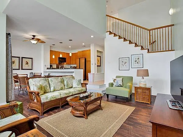 2 bed, 2.5 bath, 1416 sqft, $7,750 — Photo 4