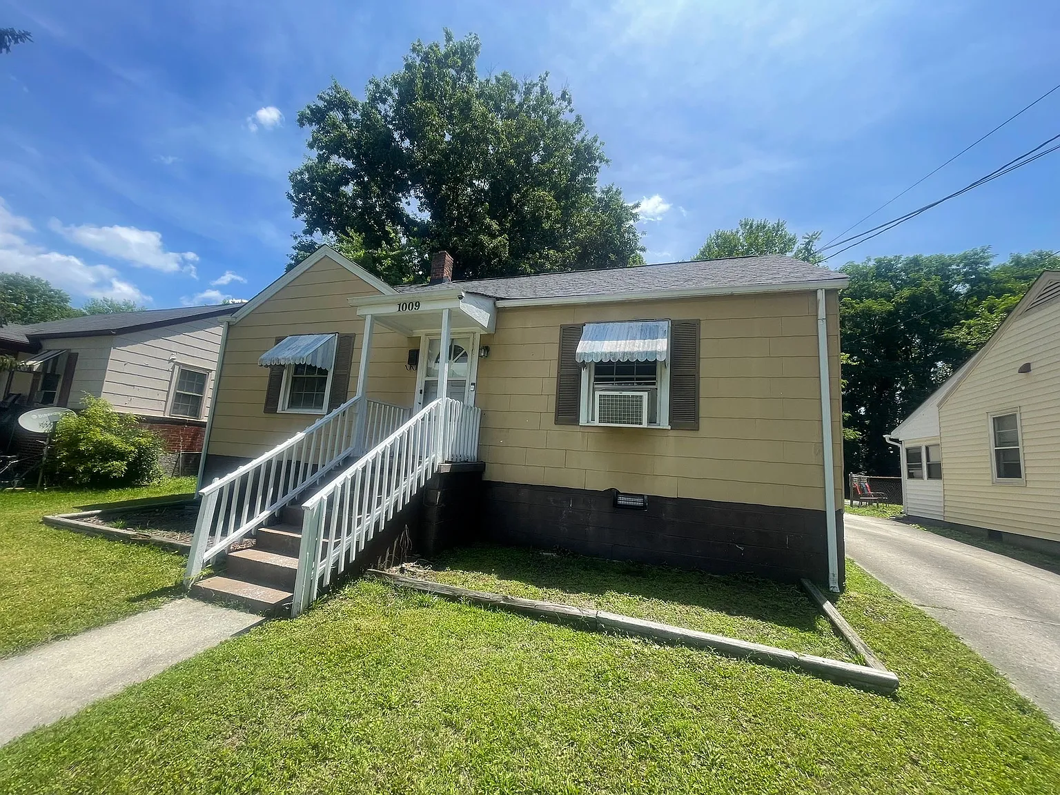 3 bed, 884 sqft, $1,495 — Photo 2