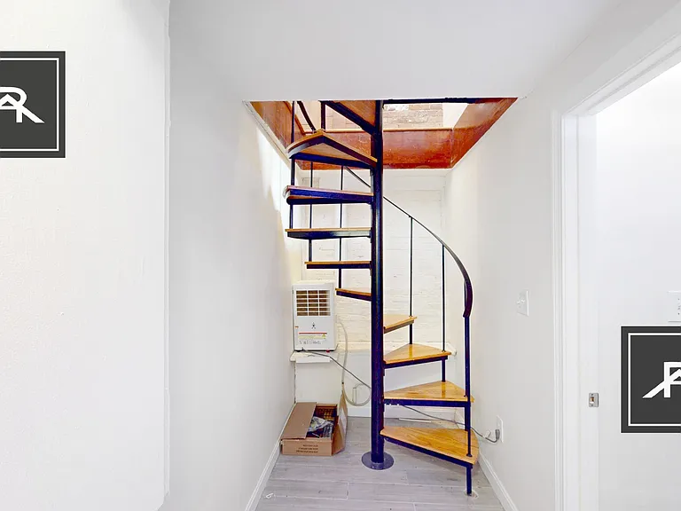 275 Marlborough St #CH — Photo 15