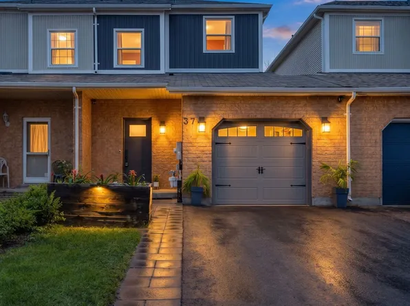 37 Wrendale Cres, Georgina, ON L4P 4C4