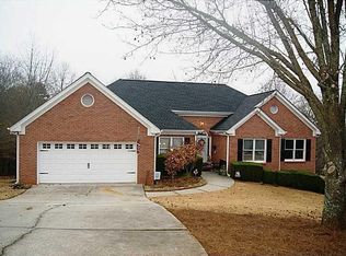 694 Lawton Ridge Dr, Lawrenceville, GA