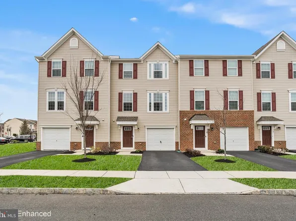 117 Nathan Dr, Riverton, NJ 08077