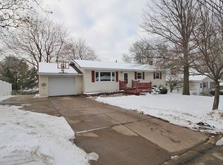 802 S 10th St, Wausau, WI 54403