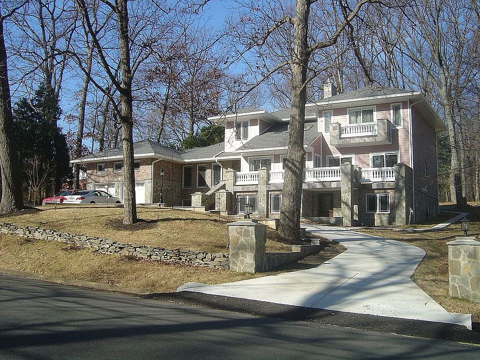 1st image of 4308 Gifford Pinchot Dr