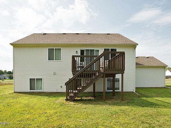 3rd image of 24574 Sonoma Way