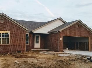232 Stoney Crk, Berea, KY 40403