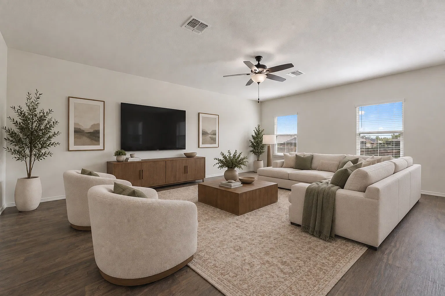 4 bed, 2381 sqft, $2,095 — Photo 2