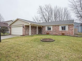 7671 Madden Ln, Fishers, IN 46038