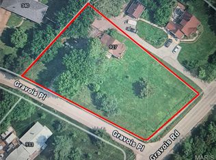 927 Gravois Rd, Fenton, MO 63026