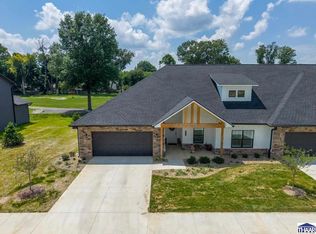 1759 Bear Creek Ln, Terre Haute, IN 47803