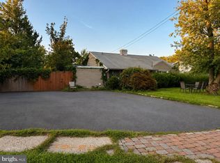 5 Fitch Rd, Edison, NJ 08817