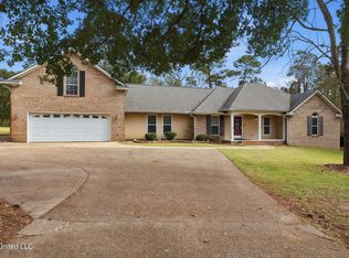 6800 Riviera Dr, Biloxi, MS 39532