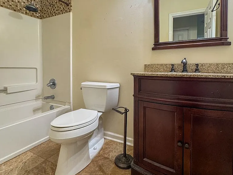 6875 Baystone Rd — Photo 22