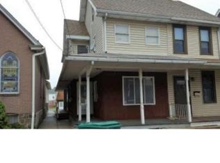 111 E Locust St, Fleetwood, PA 19522