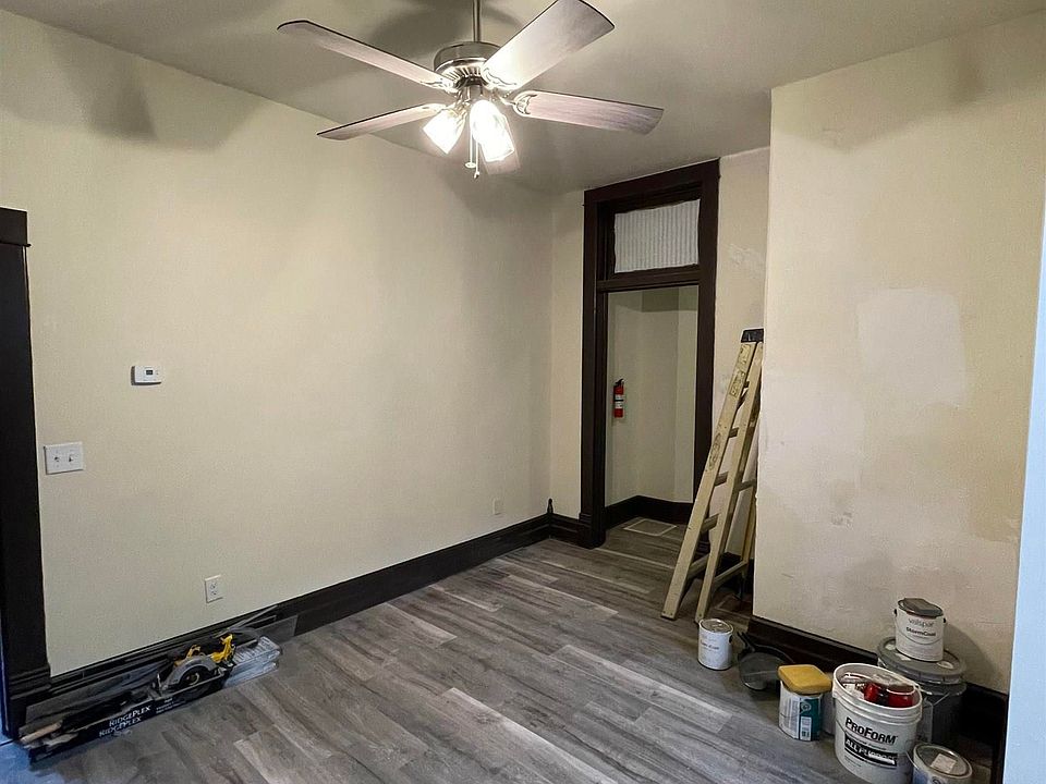 200 Jackson St Kingwood WV Zillow