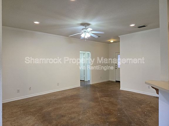 3rd image of 3009 Palomino Trl