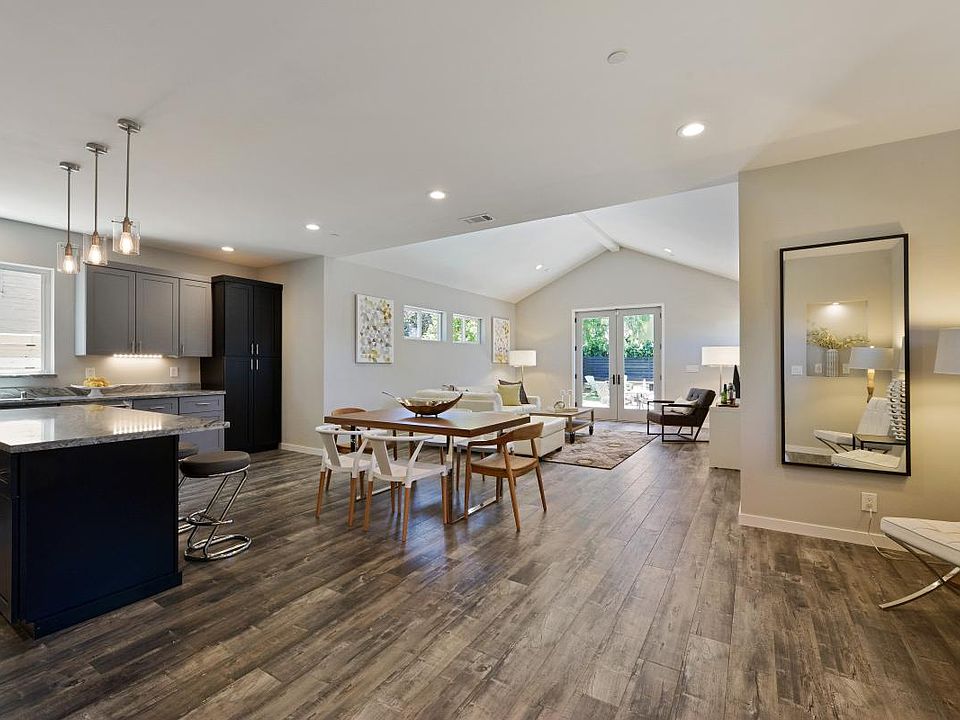 Open space living, dining, kitchen