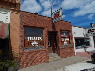 711 1st St, Keosauqua, IA 52565