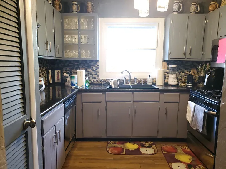 2406 Boone Blvd — Photo 12
