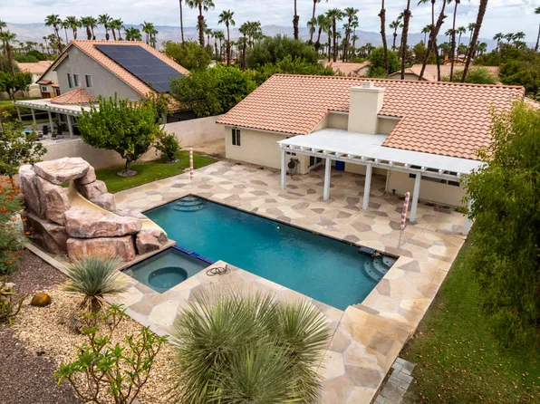 39715 Saint Michael Pl, Palm Desert, CA 92211