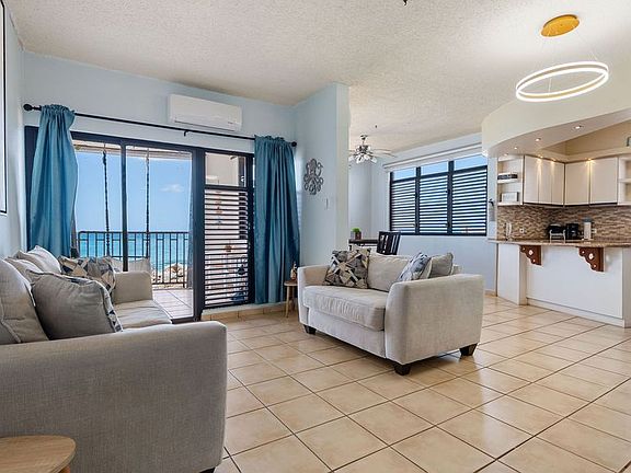 2nd image of Condominio Victoria Del Mar #1E