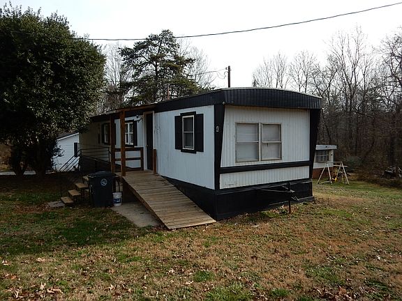 2nd image of 124 Camp Ave Lot 4