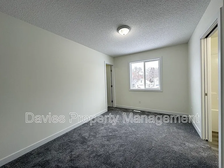 11903 93rd St NW #MAIN — Photo 12