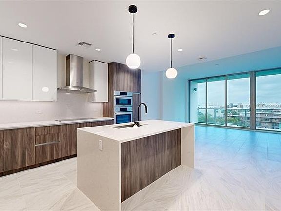 2nd image of 777 3rd Ave N #807