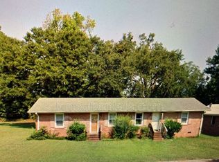 105 Maple Dr #A, Fountain Inn, SC 29644