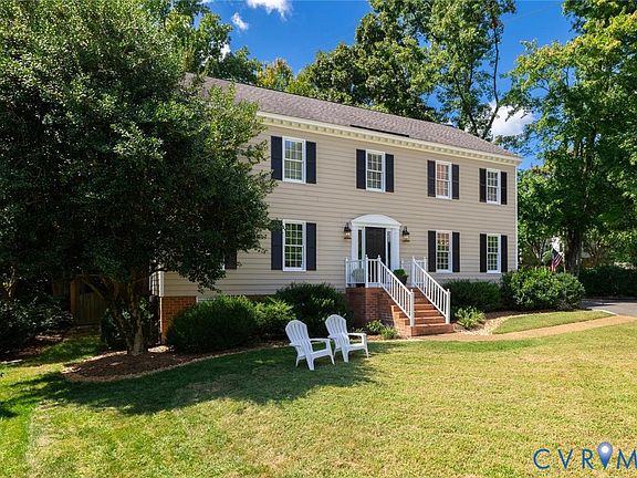 2nd image of 8424 Valley Wood Rd