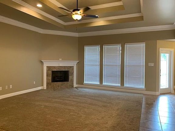 5th image of 202 Laurel Oak Dr