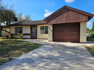 2036 Steamboat Cir, Labelle, FL 33935