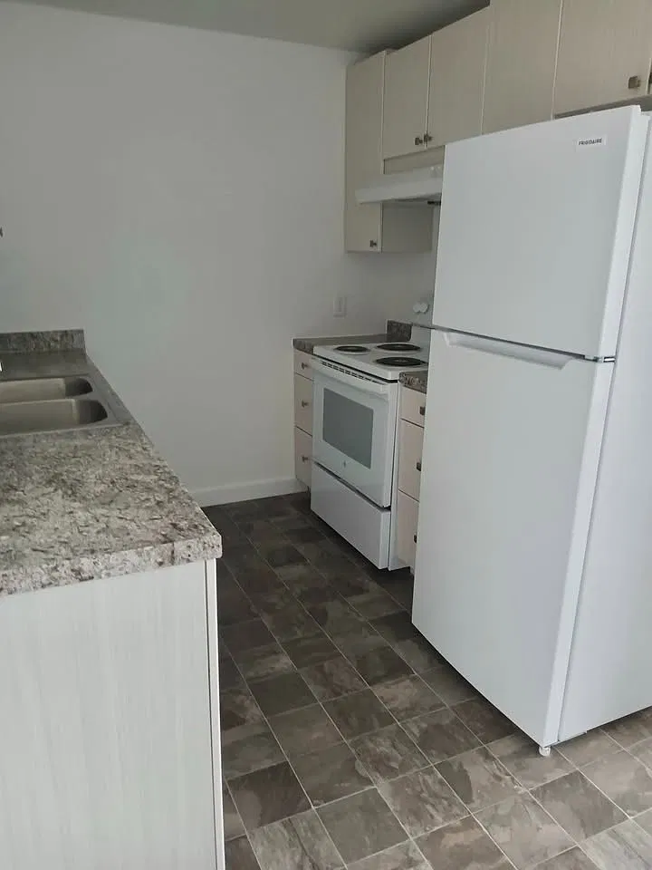 2 bed, 750 sqft, $1,375 — Photo 1