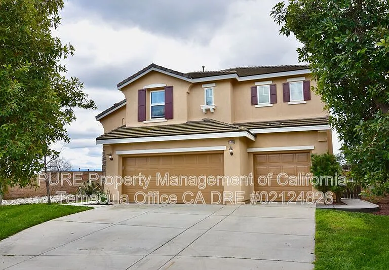 35808 Chalet Ct — Photo 1
