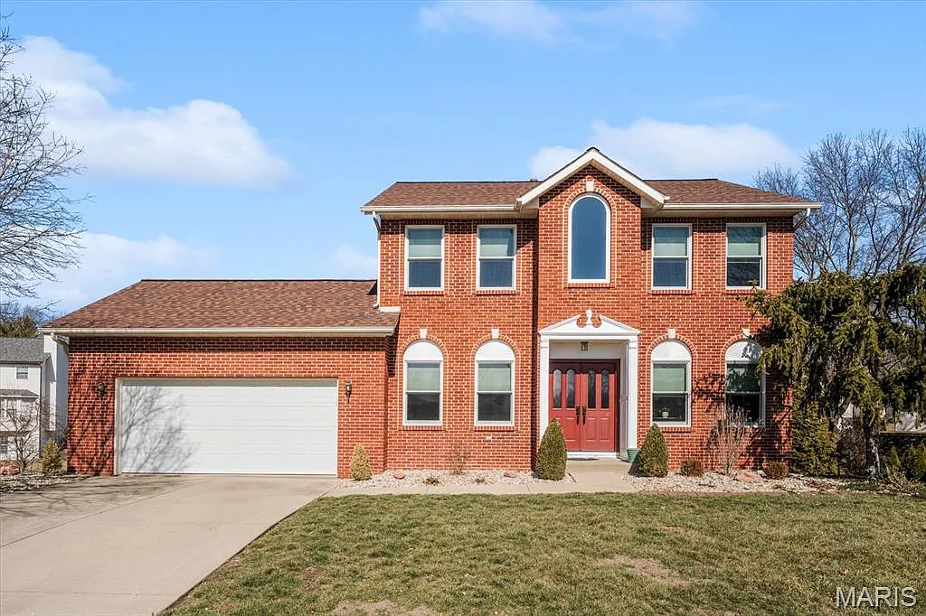 919 Auburn Ct photo 1