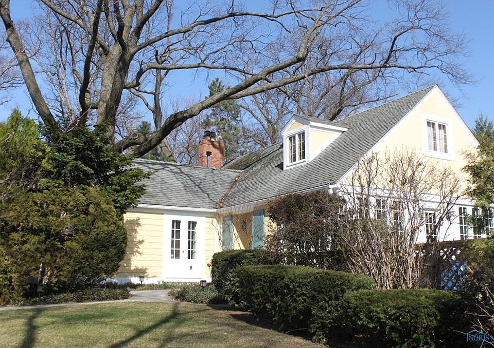 1st image of 415 Donbar Dr