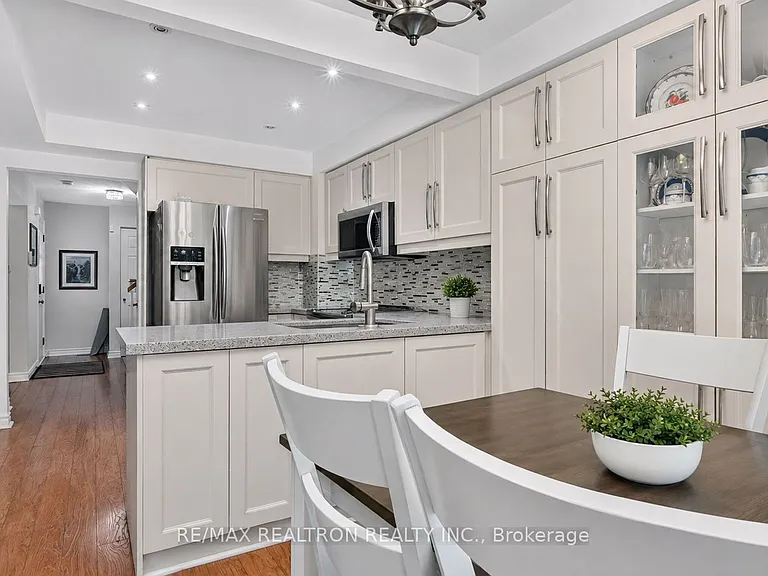 116 Andona Cres — Photo 11