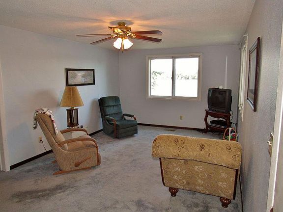 2nd image of 28050 168th St