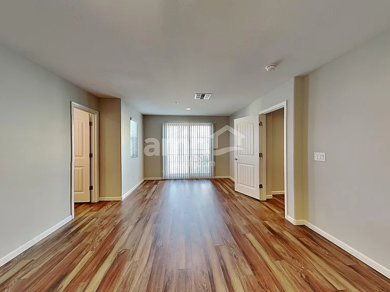 20715 W Stone Hill Rd — Photo 9