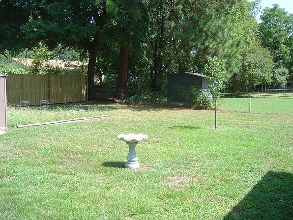 5th image of 3722 Driftwood Ln