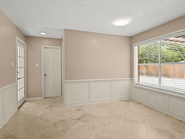 17627 Macrantha Dr — Photo 12