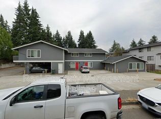12601 SE 30th St APT 3, Bellevue, WA 98005
